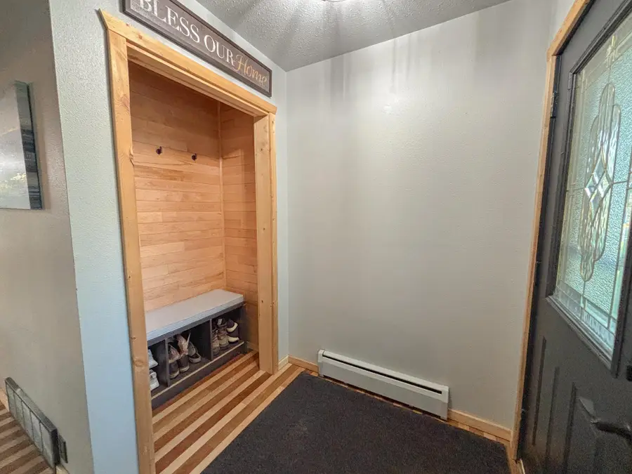 411 5th Street Ne, Barnesville, MN 56514 - #2