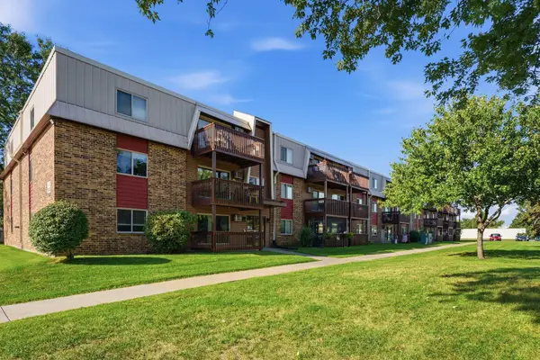 14630 Garrett Avenue #613, Apple Valley, MN 55124
