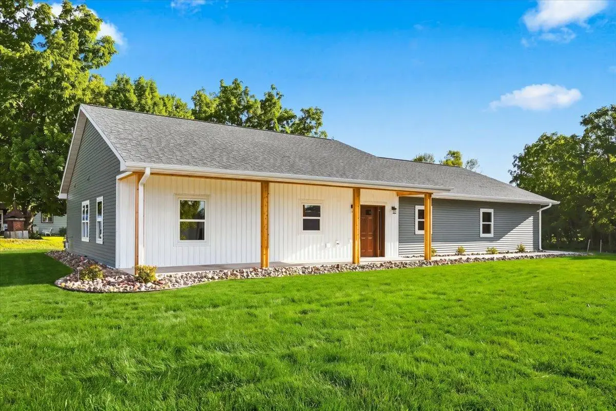 211 Sixth Avenue, Clear Lake, WI 54005 - #1
