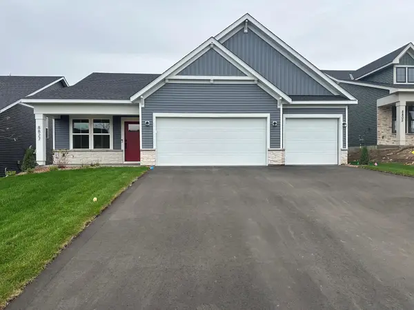 8827 63rd Street S, Cottage Grove, MN 55016