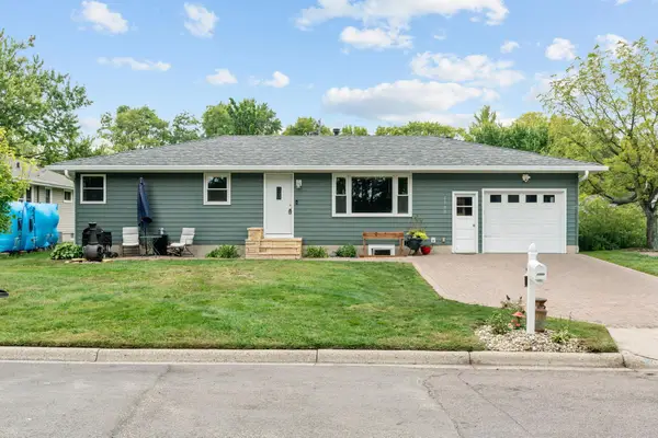 1709 14th Street E, Glencoe, MN 55336