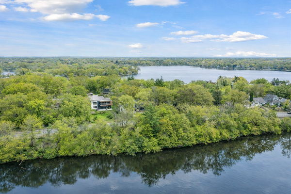 3318 W Owasso Boulevard, Shoreview, MN 55126