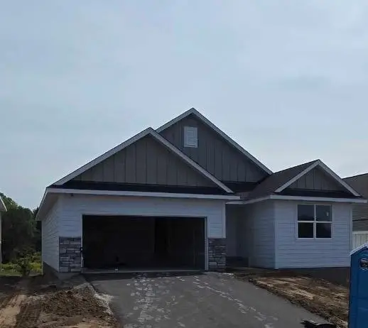 7194 Agate Trail, Inver Grove Heights, MN 55077