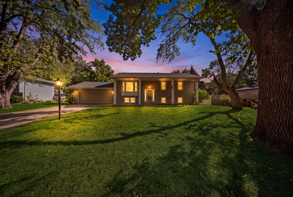 16746 Gannon Avenue W, Rosemount, MN 55068