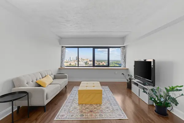 1920 S 1st Street #1508, Minneapolis, MN 55454