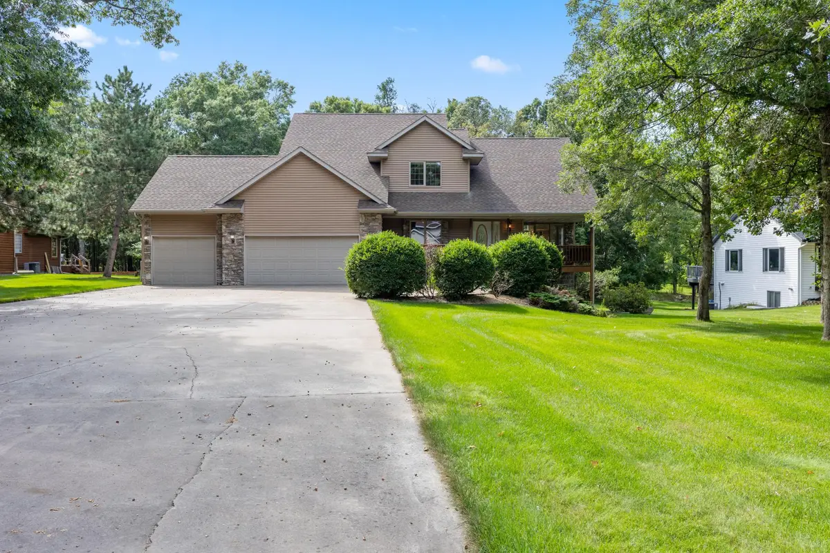 6179 Edmonton Road, Baxter, MN 56425 - #1