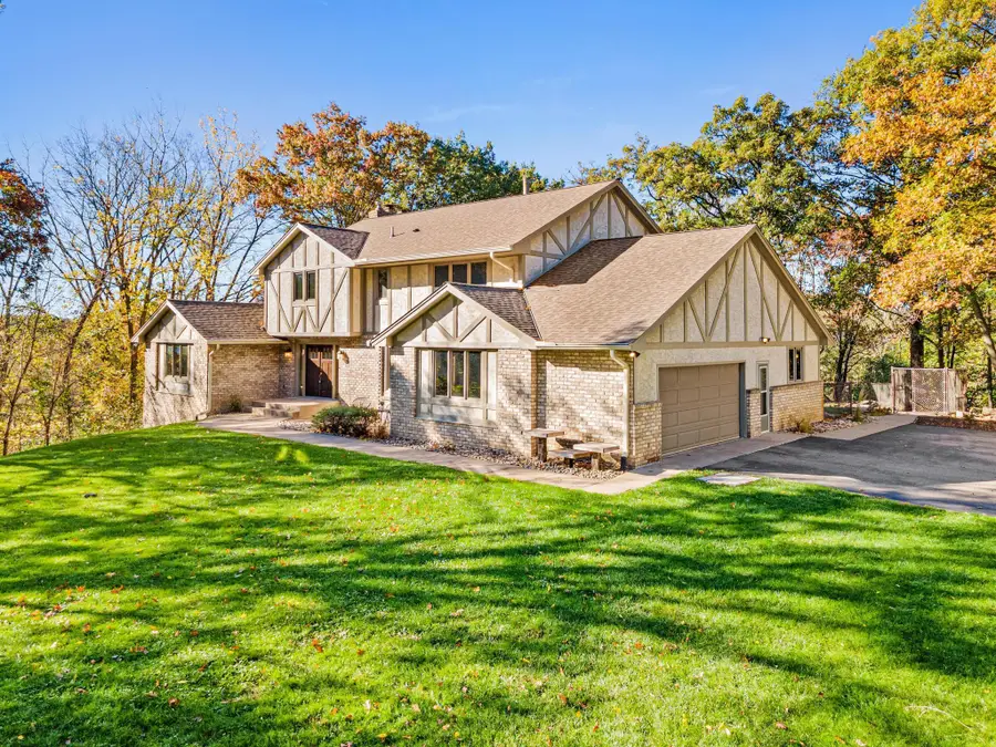 7 Chickadee Lane, North Oaks, MN 55127 - #3