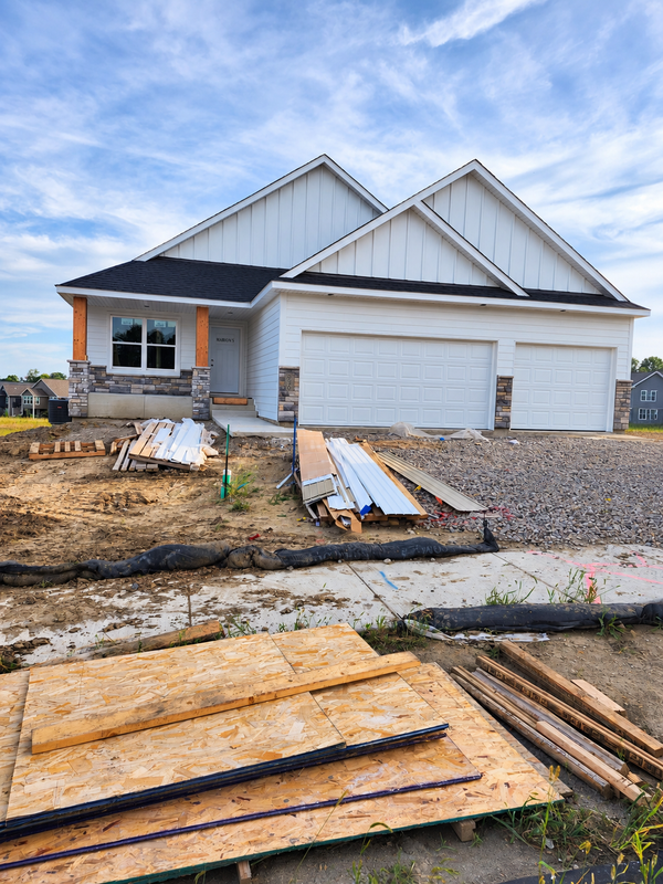 530 Sienna Drive, Watertown, MN 55388