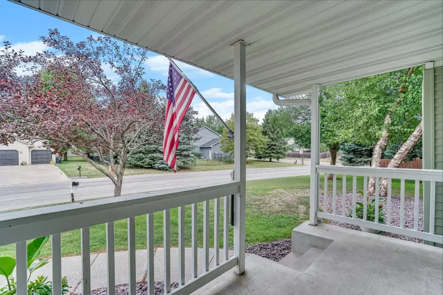 513 Maple Knoll Way Nw, Saint Michael, MN 55376 - #3