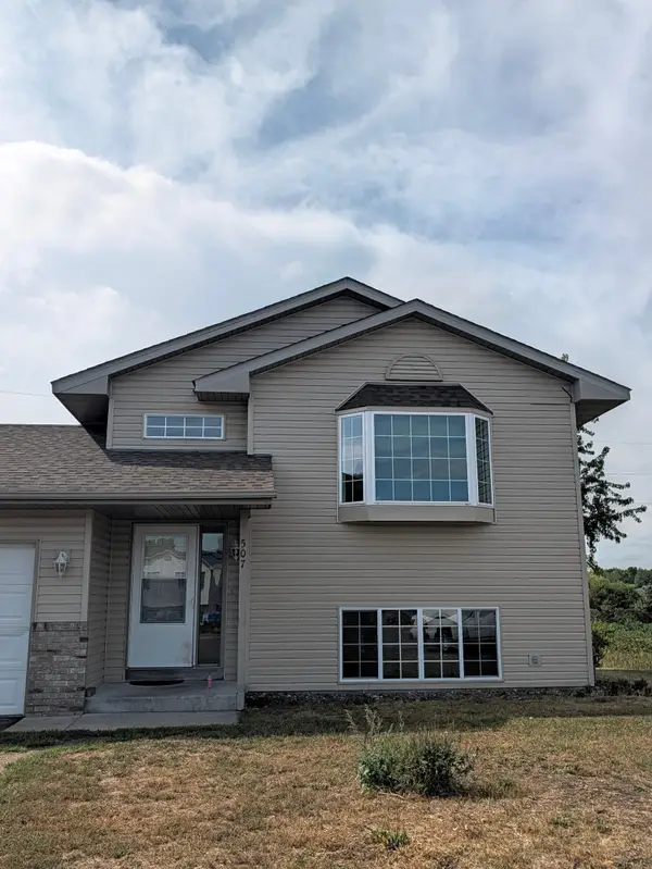 507 Glen Oaks Circle, Big Lake, MN 55309