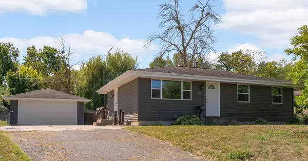 9041 Northwood Circle, New Hope, MN 55427
