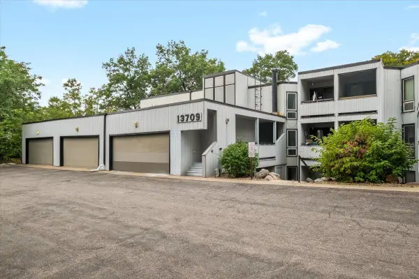 13709 Nicollet Avenue #301, Burnsville, MN 55337