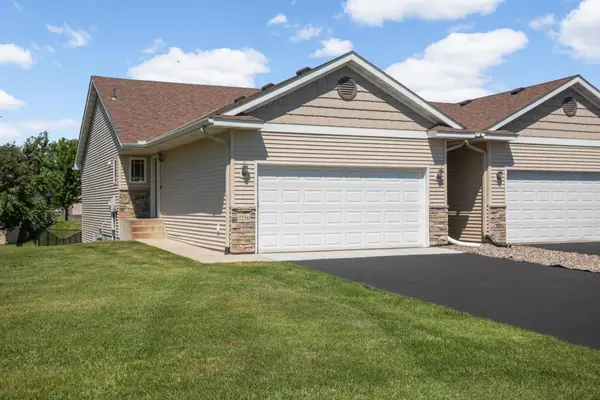 7256 Kahler Circle Ne, Albertville, MN 55301