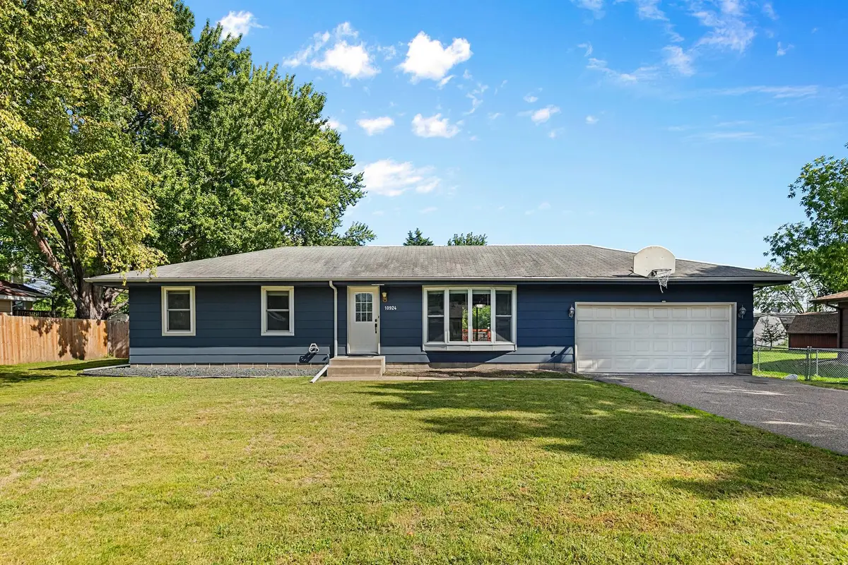 10924 Gettysburg Avenue N, Champlin, MN 55316 - #1