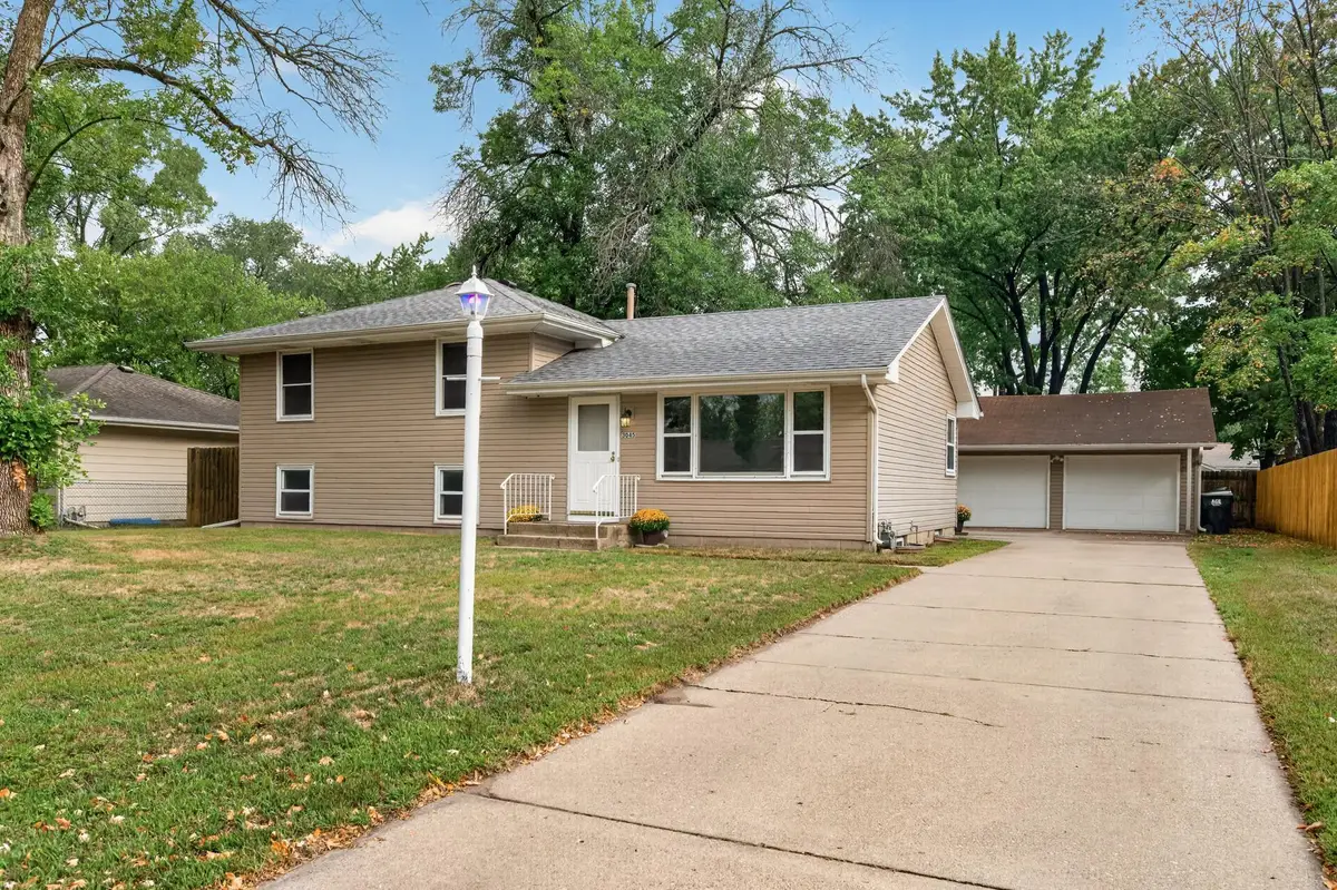 3045 116th Avenue Nw, Coon Rapids, MN 55433 - #1