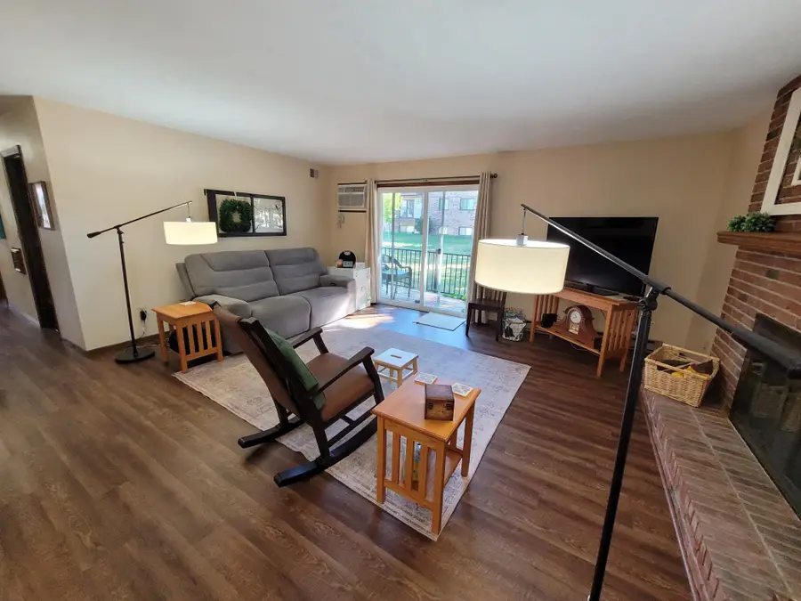 1439 S 25th Avenue #101, Fargo, ND 58103 - #3