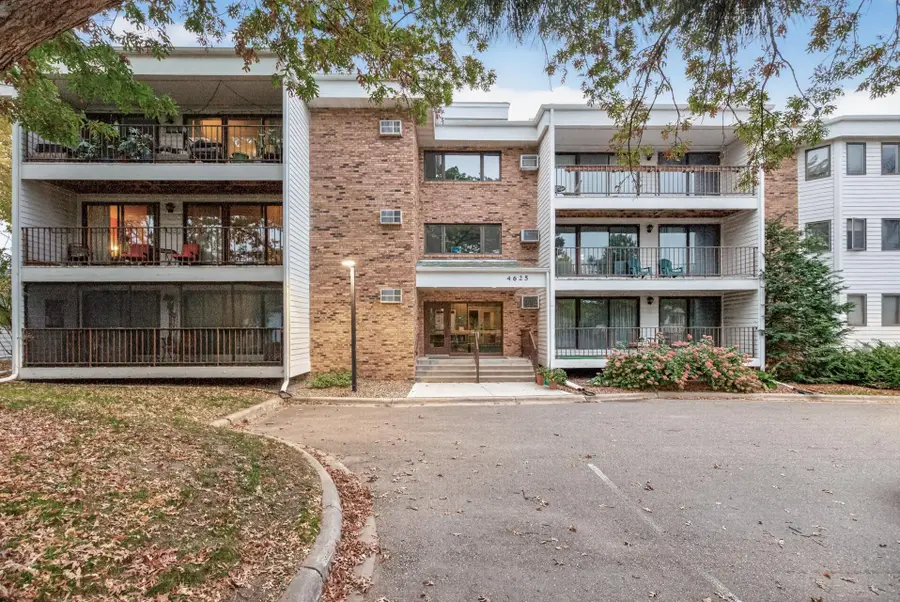 4625 Minnetonka Boulevard #202, Saint Louis Park, MN 55416 - #2