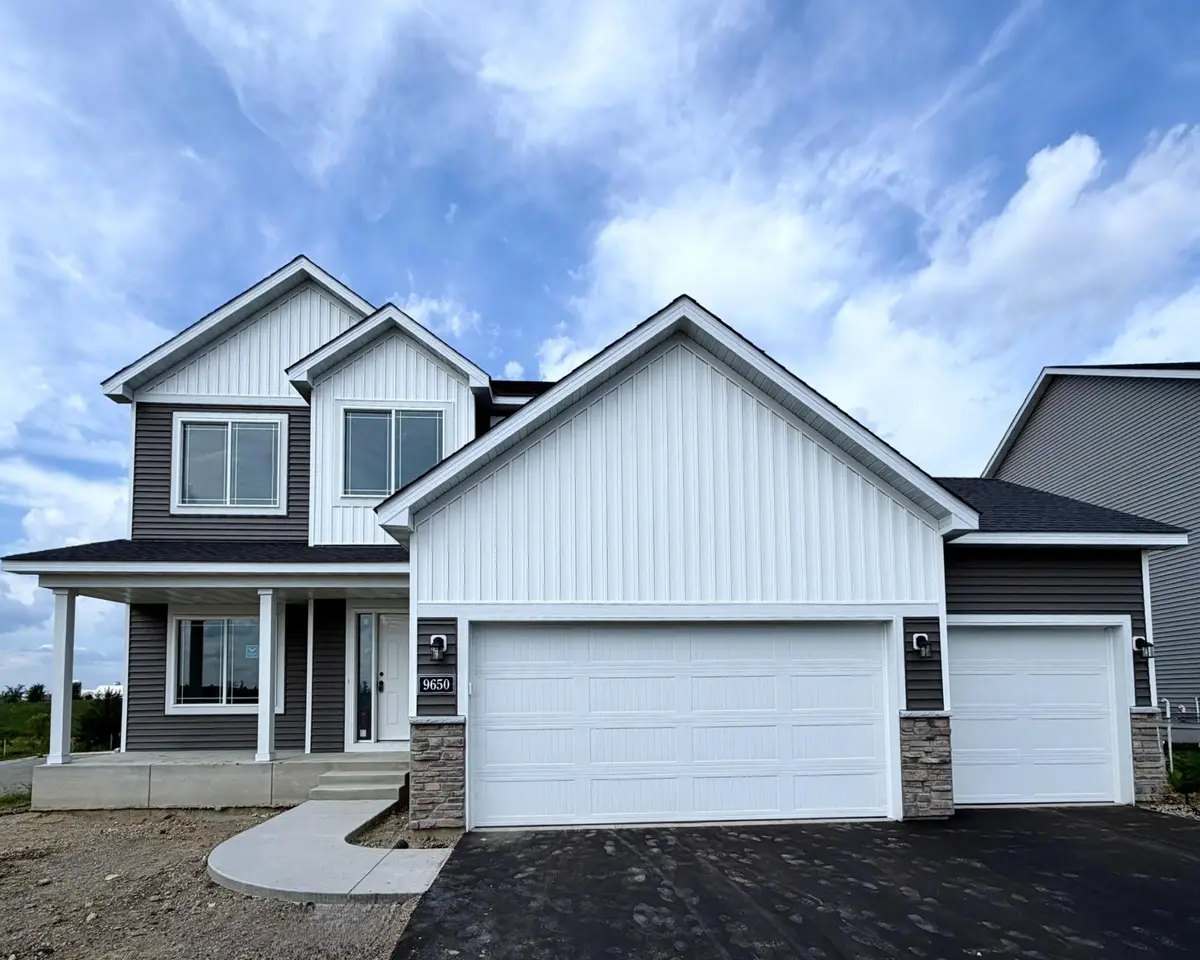9650 32nd Street Ne, Saint Michael, MN 55376 - #1