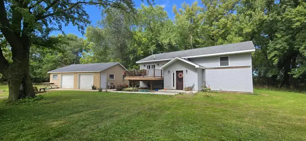 27685 570th Avenue, Austin, MN 55912