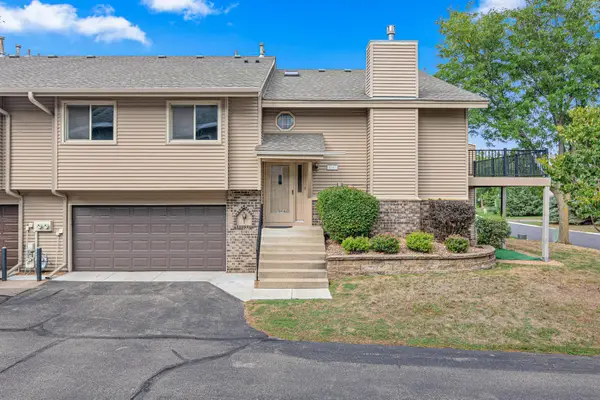 1547 Clemson Drive, Eagan, MN 55122