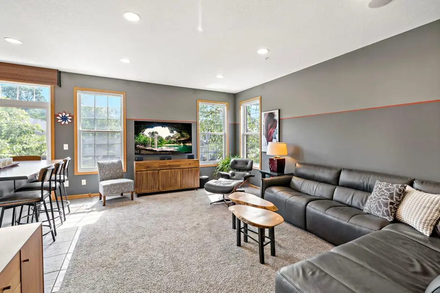 510 Huset Parkway Ne, Columbia Heights, MN 55421 - #3