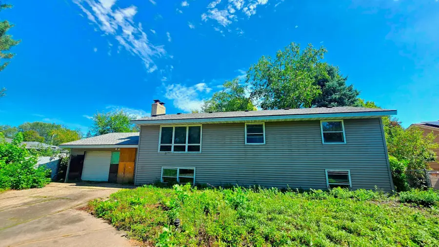 2937 Chippewa Avenue, Saint Paul, MN 55109 - #2