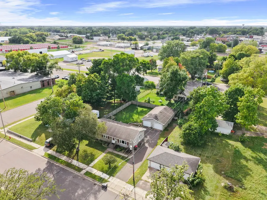 135 Davis Street S, Cambridge, MN 55008 - #2