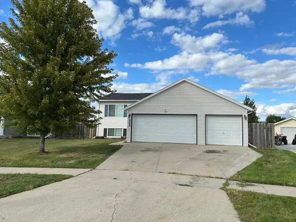 6060 Bennett Court S, Fargo, ND 58104