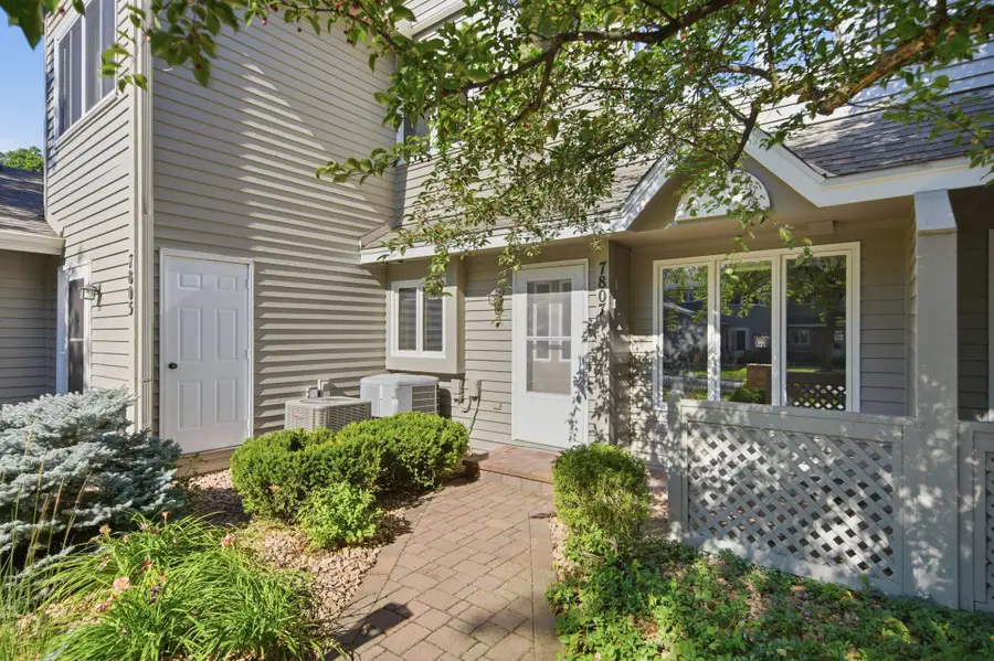7807 W 110th Street, Bloomington, MN 55438 - #3