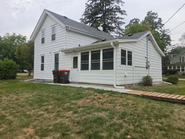 805 Orange Street, Prescott, WI 54021