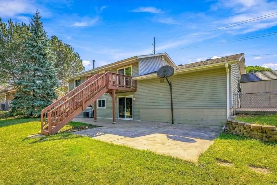1721 Deerwood Drive, Eagan, MN 55122 - #3