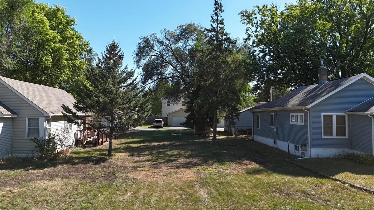 5418 Girard Avenue N, Minneapolis, MN 55430 - #1