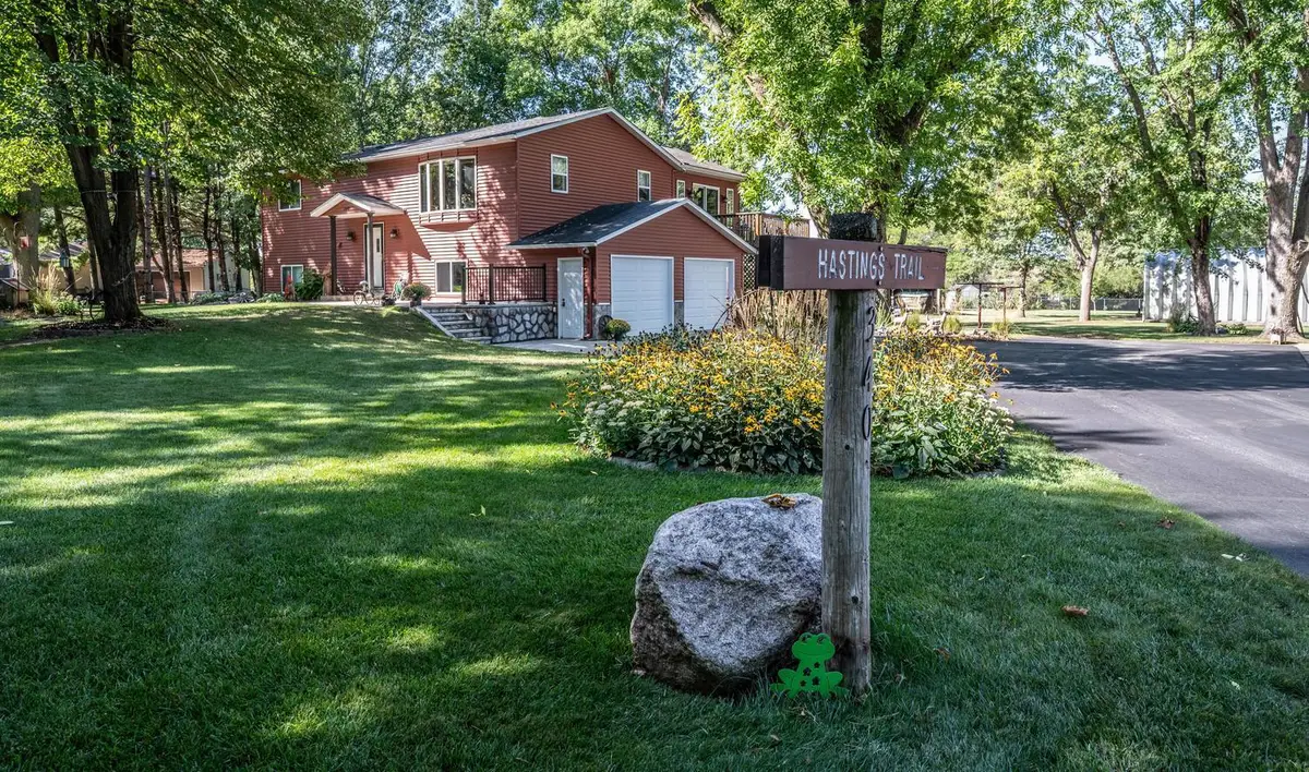 340 31st Street E, Hastings, MN 55033 - #1