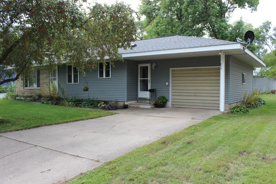 215 1st Avenue Se, Melrose, MN 56352 - #2