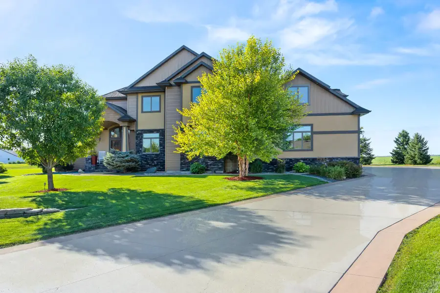 4856 2nd Street Sw, Moorhead, MN 56560 - #3