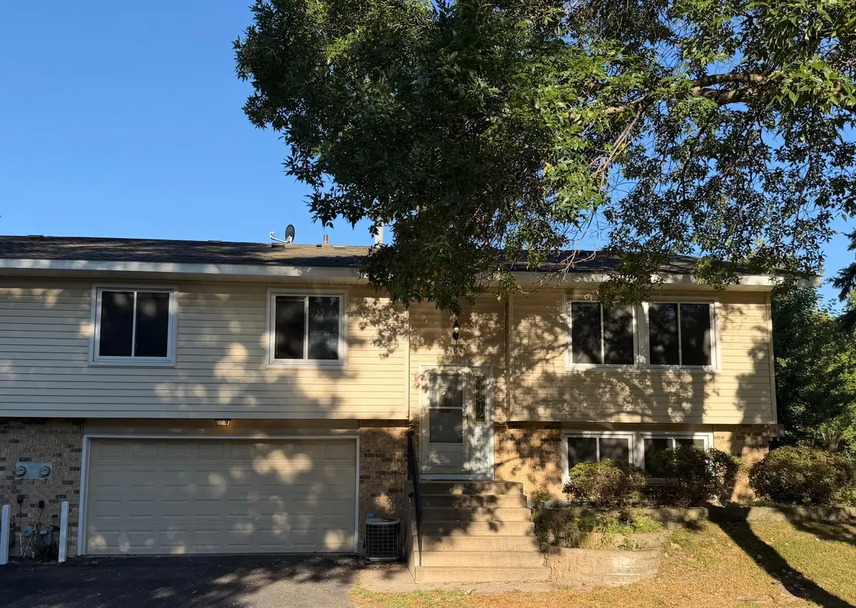 403 98th Avenue Ne, Blaine, MN 55434 - #1