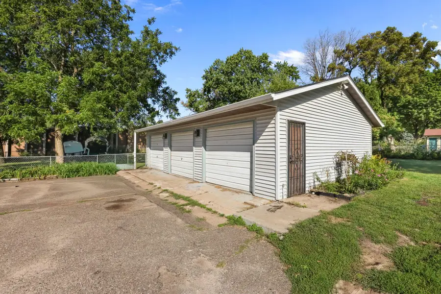 2811 Centerville Road, Saint Paul, MN 55117 - #2