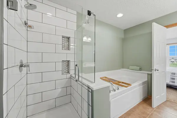 14623 Victor Hugo Boulevard N #1, Hugo, MN 55038