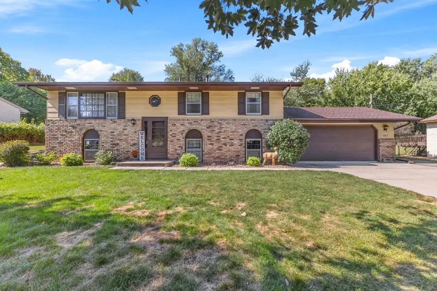 7917 Mount Curve Boulevard, Brooklyn Park, MN 55445 - #2