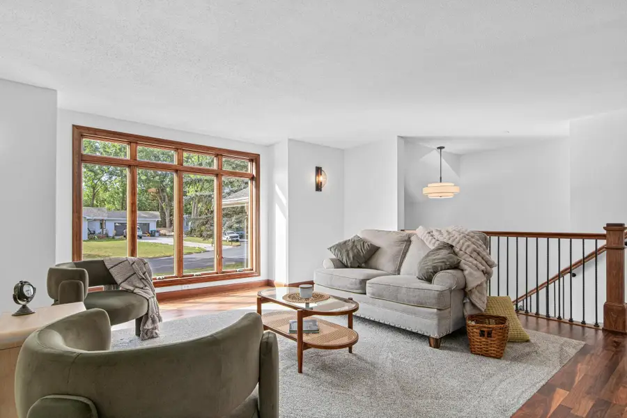 1355 Eide Circle, Arden Hills, MN 55112 - #3