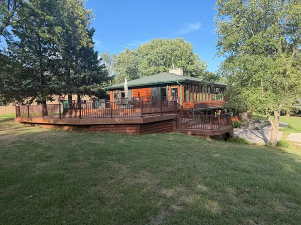 713 Terrier Lane #A, Somerset, WI 54025