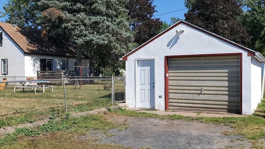 1708 Nevada Avenue E, Saint Paul, MN 55106 - #3
