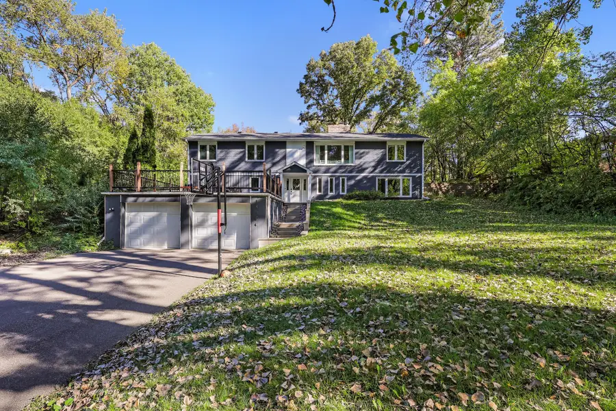 14104 Knollway Drive N, Minnetonka, MN 55305 - #2