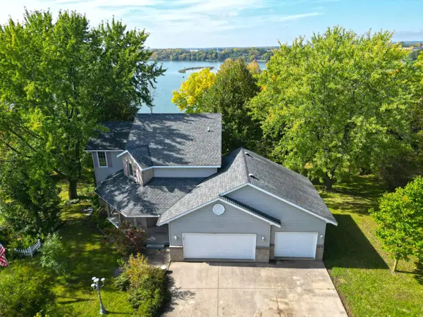 2617 Kimball Avenue Nw, Annandale, MN 55302