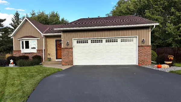 1466 Laurel Avenue, Saint Paul Park, MN 55071