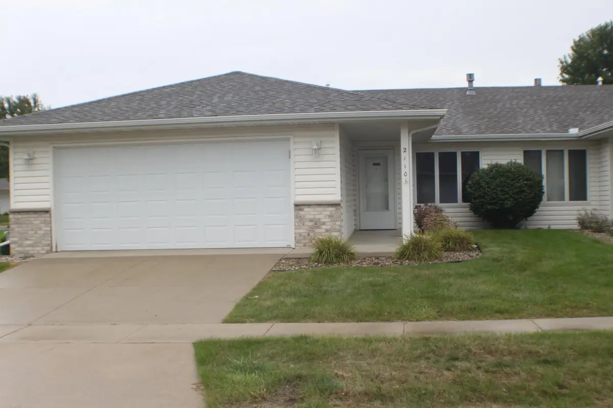 2110 Mcquillan Court Se, Rochester, MN 55904 - #1