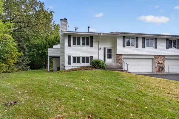 3874 Dolomite Drive, Eagan, MN 55122