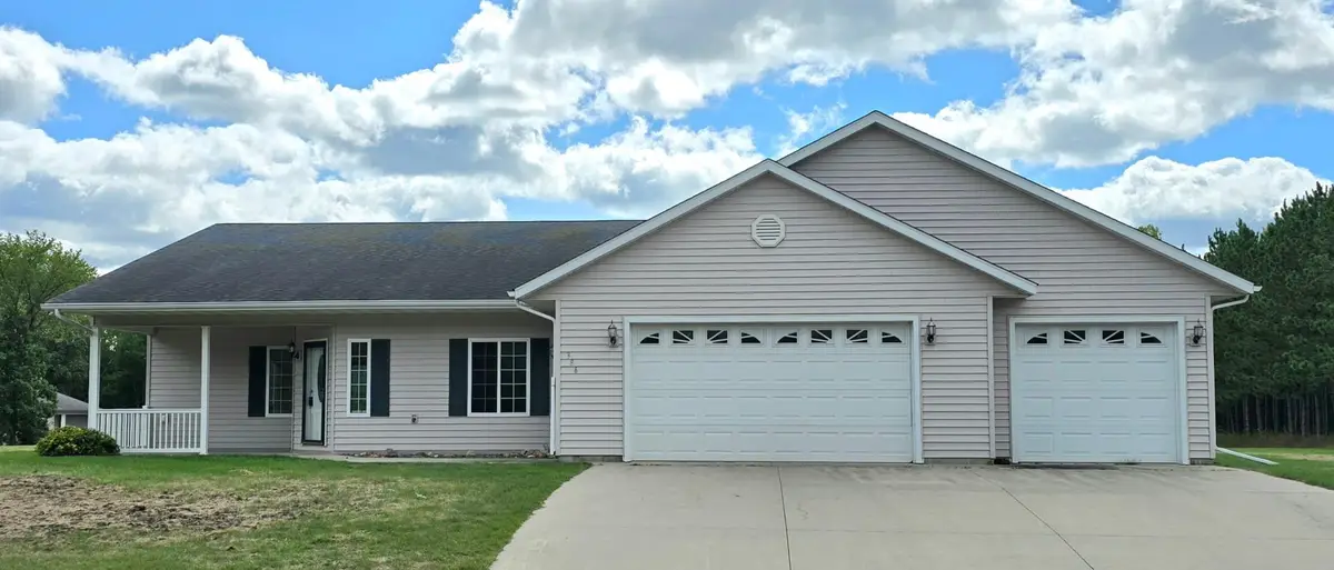 386 Lake Avenue Ne, Clearbrook, MN 56634 - #1