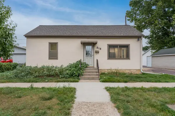 212 E Rock Street, Mankato, MN 56001