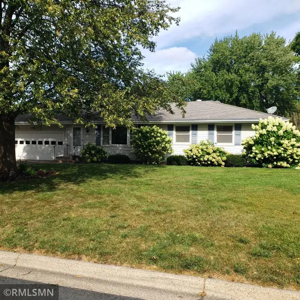 2728 Sunset Lane, Burnsville, MN 55337